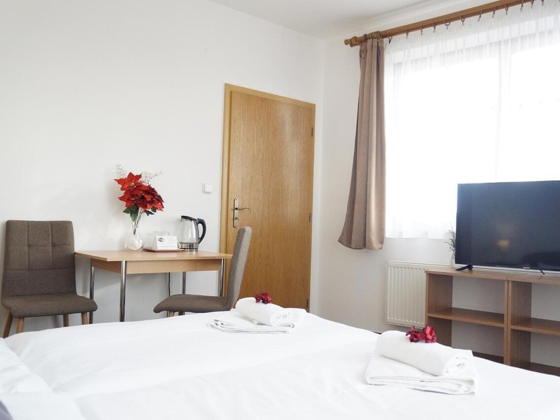 Hotel U Brany Uherský Brod 外观 照片